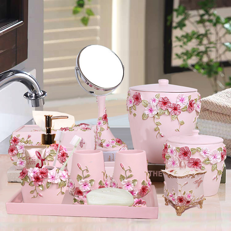 Wedding Bathroom Supply Kit - طقم حمام أوروبي من خمس قطع